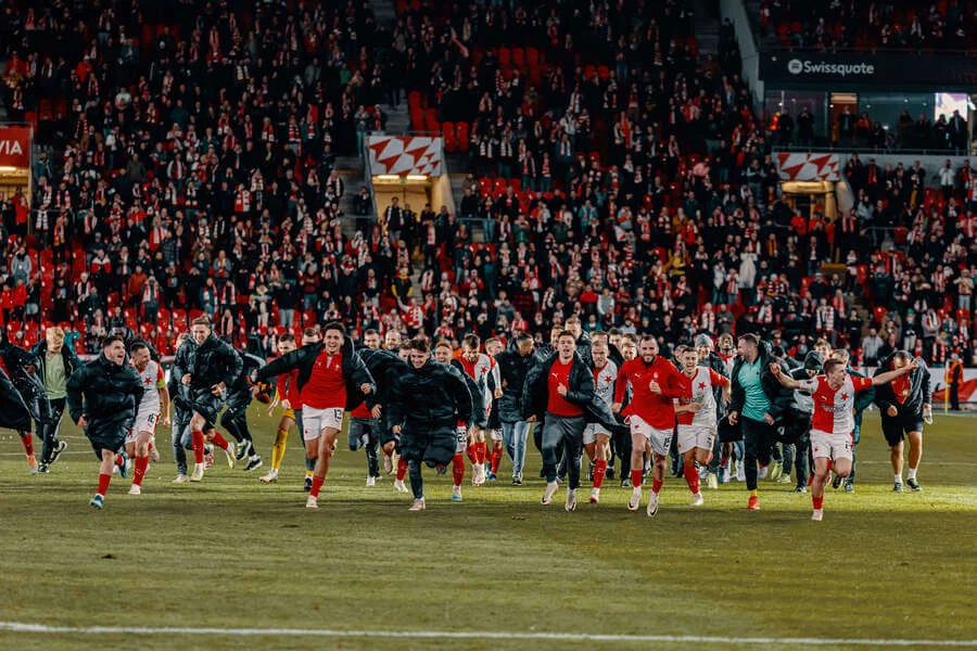 Fotbalový zážitek s výhledem na hvězdy: SK Slavia Praha